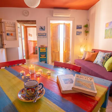 Favolosa Casa A Апартаменты Чефалу